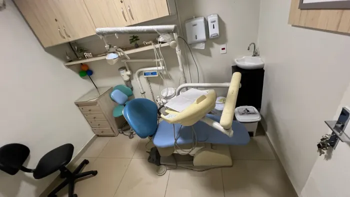Vendo cadeira odontológica DABI CHROMA