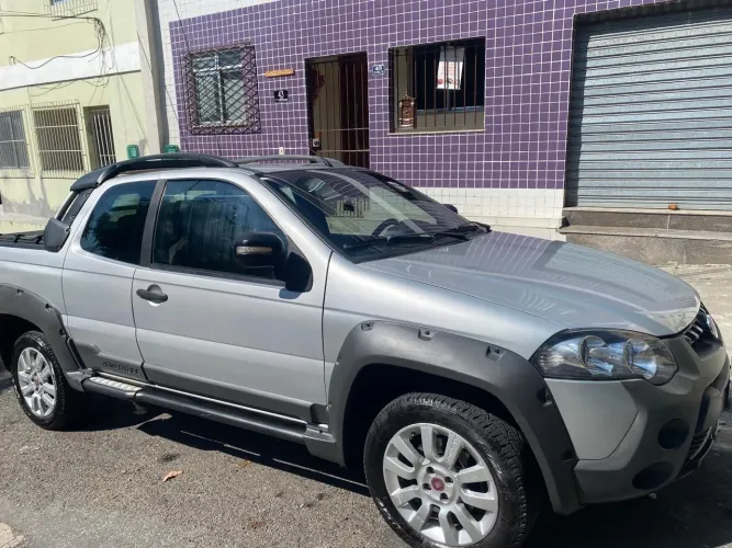 Fiat Strada Adventure1.8/ 1.8 Locker Flex CD 2016