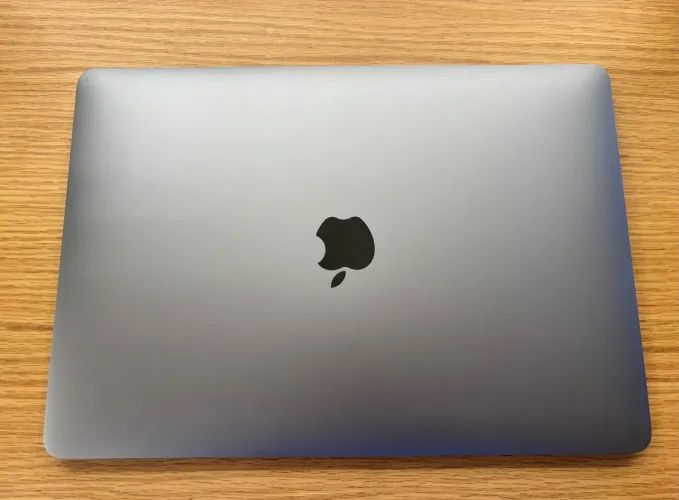 macbook air 2019 | retina 13 | i5 | ram 8gb | 128gb | cinza