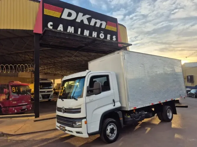VW 9.170 Prime 2023 manual completo baú 5.50 mt.