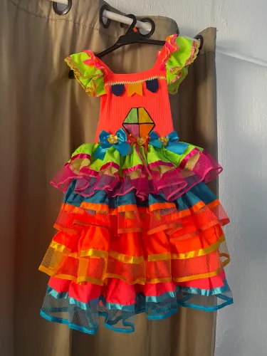 Vestido São João 6/8 anos
