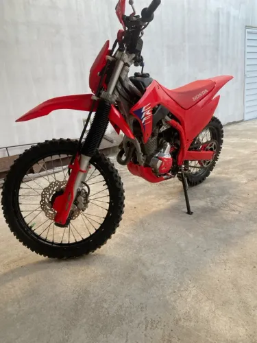 Honda CRF 250F 2025