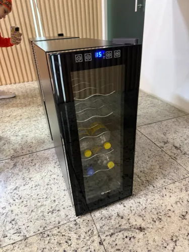 Adega 35l 12 garrafas marca Gallant