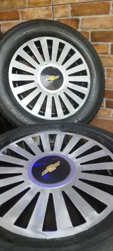 ARO 15 SPORTIVA GM MUTIFUROS COM PNEUS