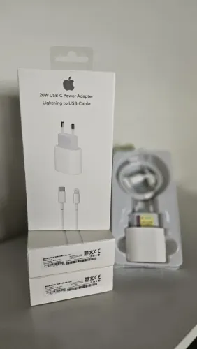 KIT Carregador para ( I.P.H.O.N.E )- Novo.