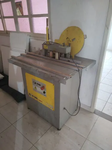 Vendo máquinas marcenaria 