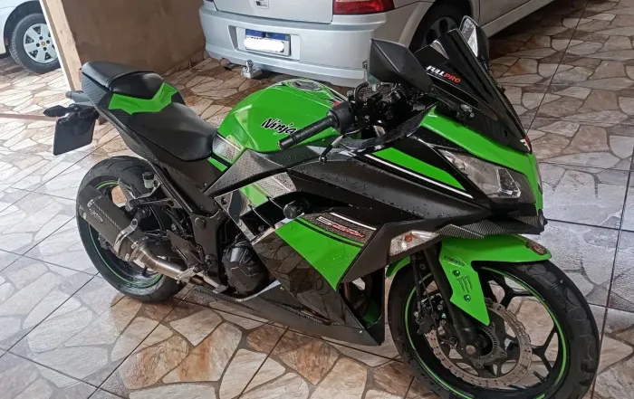 VENDE-SE NINJA 300 ABS