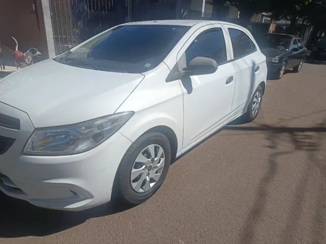 Chevrolet Onix JOY Hatch 1.0 8V Flex Mec. 4P 2018