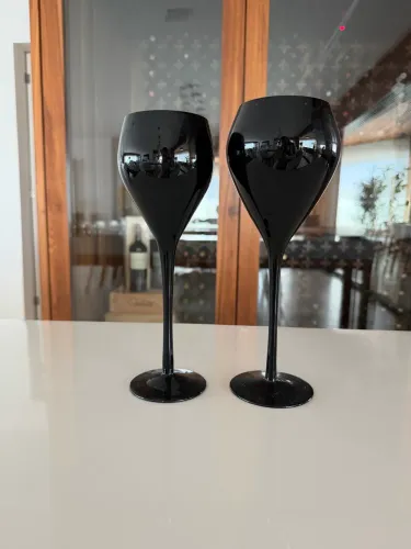 Jogo 24 Taças Pretas - 12 Água 500ml + 12 Vinho 350ml
