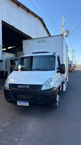 Iveco Daily Furgão 55-170 3.0 12m³ (dies.)(e5) 2013