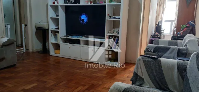 Apartamento à venda dois quartos vaga Rua Uruguai RJ