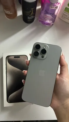 Iphone 15 pro max 256G