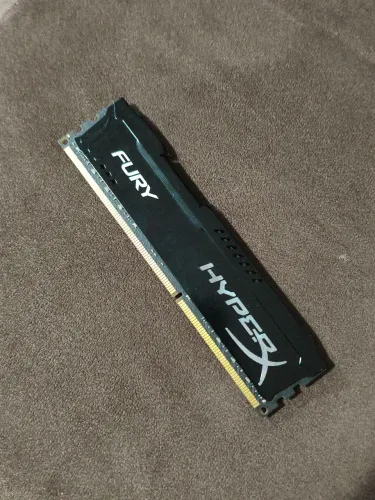 Memória RAM 8GB DDR4