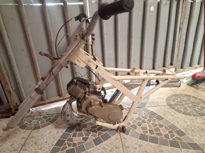 Vendo peças pra mini moto 