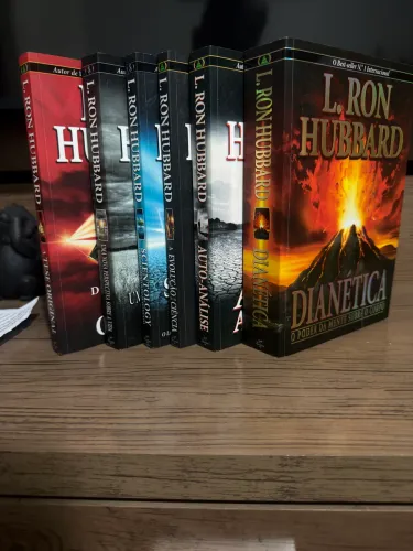 Coleção livros Dianetica