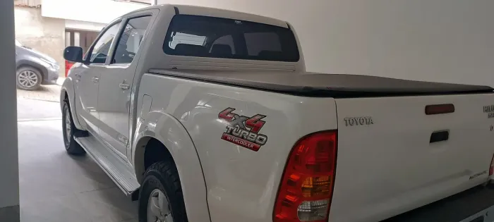 Toyota Hilux CD SRV D4-d 4X4 3.0 TDI Dies 2011