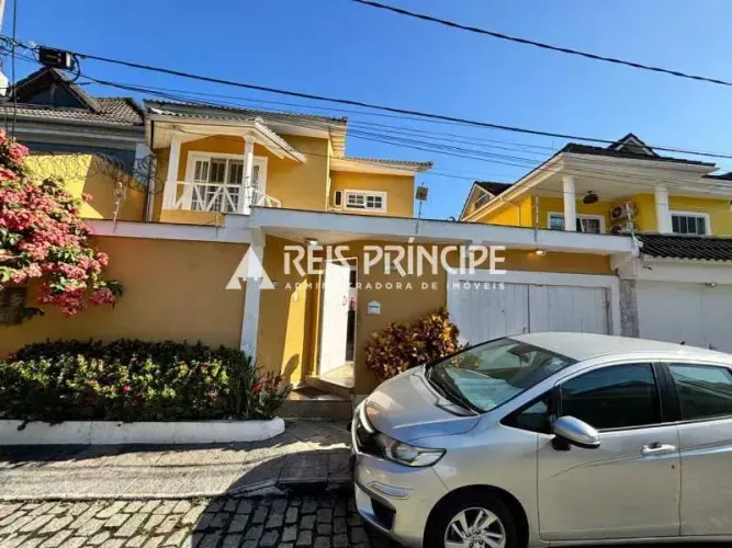 ÓTIMA CASA DUPLEX COM 4 SUÍTES PARA ALUGAR EM VARGEM PEQUENA | JARDINS DE FLORENÇA
