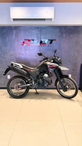 YAMAHA LANDER 250 CONNECTED 2025