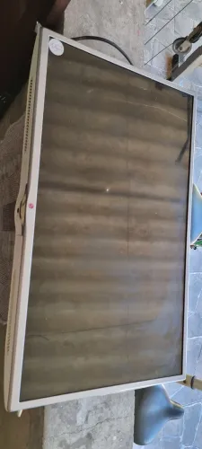 Vendo Smart TV LG com Defeito