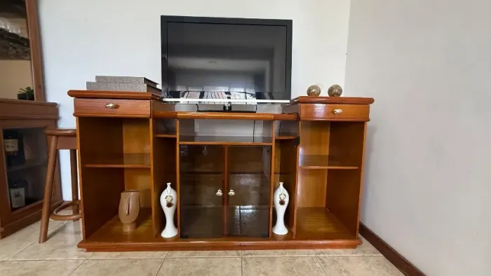 Rack madeira maciça
