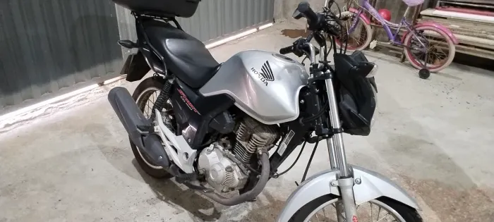 Vendo start 160 2024 único dono 15.400
