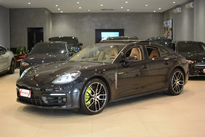 Porsche Panamera 4 E-hybrid. Executive 2.9 462cv 2023