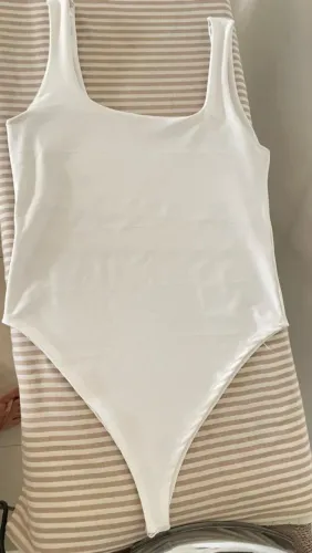 Body branco