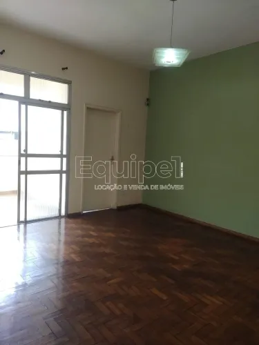 Apartamento amplo no centro de Belo Horizonte , com 03 quartos ,sala grande com varanda e 