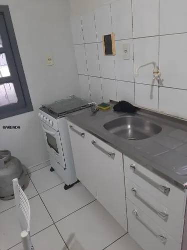 Kitnet para Locação em Camboriú, Tabuleiro, 1 dormitório, 1 banheiro, 1 vaga