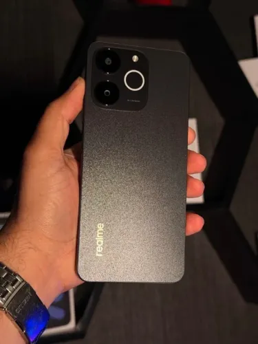 Vendo celular ralme note 70