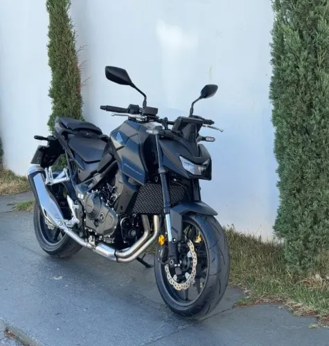 HONDA CB 750 HORNET 2026