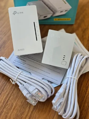 TP-Link Powerline AV600 Wi-Fi Kit TL-WPA4220 | Internet pela Rede Elétrica | Completo