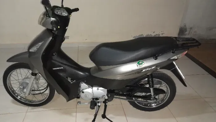 HONDA BIZ 125 ES