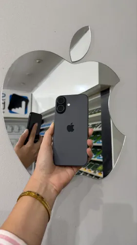 16 PRETO DE 256 GB SEMINOVO DISPONÍVEL