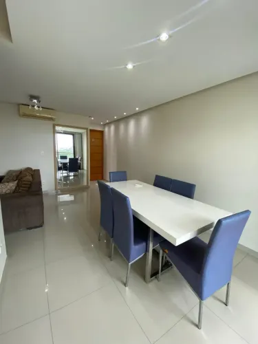 Condomínio Thiago de Mello 03 Quartos (uma Suítes e uma Semi Suíte) 93m²