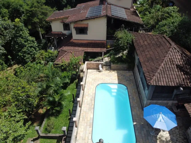 Sítio à Venda em Meio à Natureza Preservada com 3 dormitórios - Guapimirim-RJ