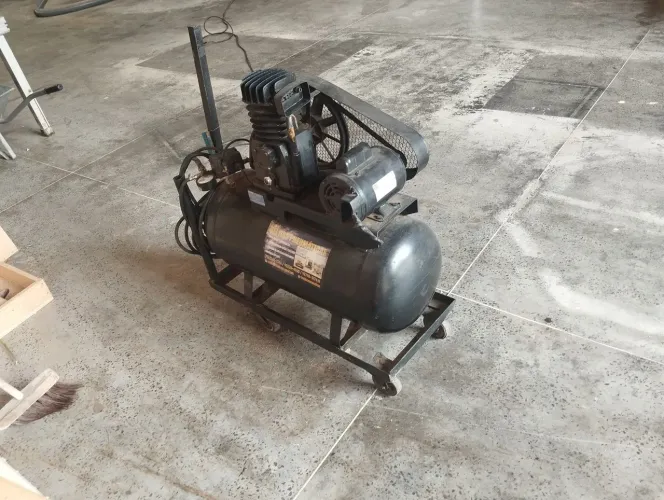 Compressor de Ar 70L cheaperini