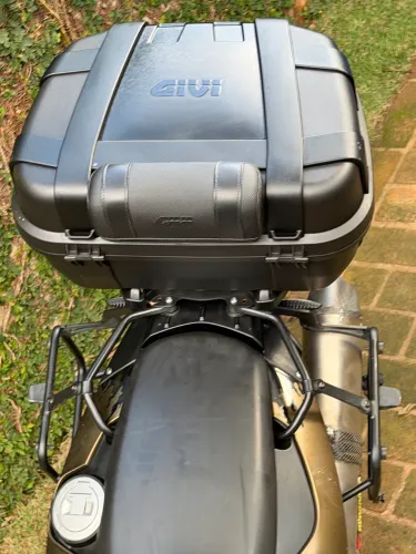 Conjunto completo baú Givi + suportes bmw gs f800