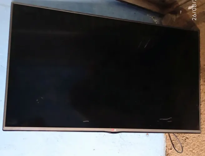 Vendo TV LG 49 polegadas/Retirada de peças ou para concertar