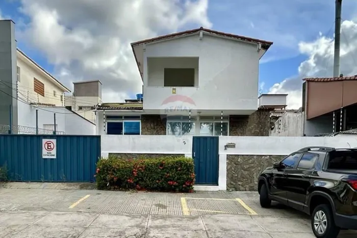 Ponto Comercial Premium com 14 Ambientes na Av. Norton Chaves | Ao Lado da Arena das Dunas