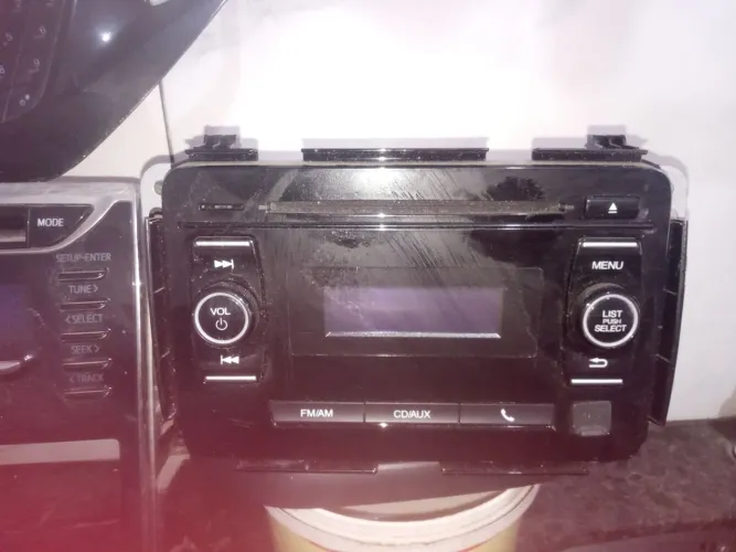 Som original yaris Corolla novo e antigo hrv pegeout e outros