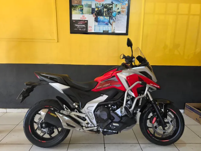 HONDA NC750X ABS DCT AUTOMÁTICA  2025/2025.
