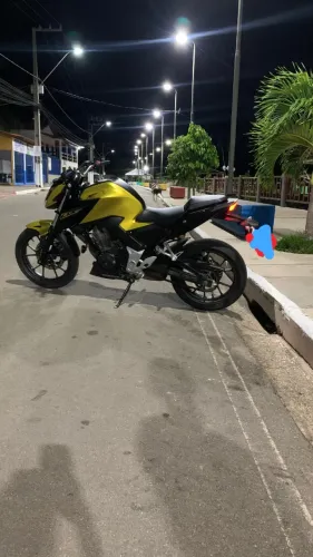 Honda CB twitter 300f