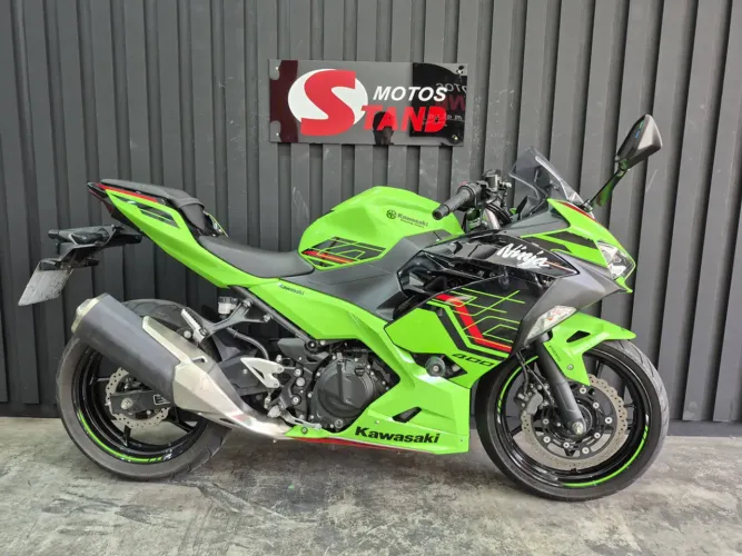Kawasaki Ninja 300 cc 