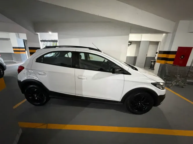 Chevrolet Onix Activ 1.4 8V Flex Aut. 4P 2019