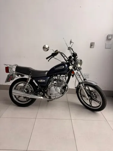 Suzuki INTRUDER 125
