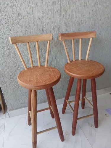 2 banquetas bancos de madeira