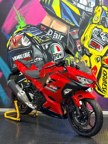 KAWASAKI NINJA 400