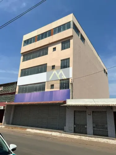 PRÉDIO COMERCIAL PARA INVESTIMENTO EM ÁGUAS LINDAS