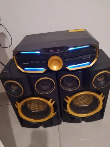 Vende- se Som